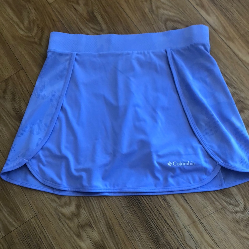 Columbia womens Up Next Skort. M. NWT